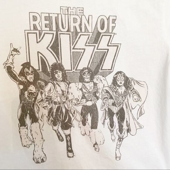 Recycled Karma KISS Distressed Boyfriend Band Tee Small - Picture 3 of 8